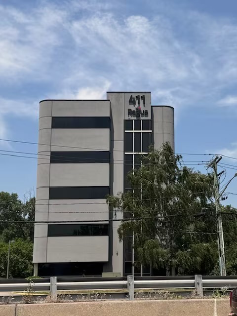 Apteum Spine office building at 411 State Route 17 in Hasbrouck Heights, New Jersey